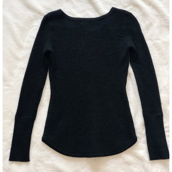 NWT Aqua Black Cashmere Henley Waffle Sweater - XS - Picture 2 of 7